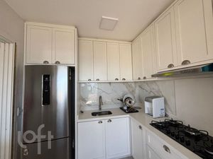 Image 8 - 883420