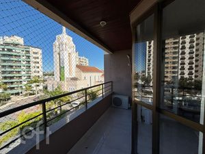 Image 36 - 883420