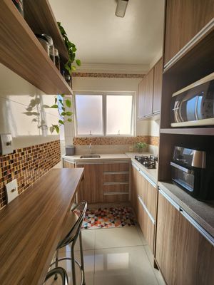 Image 8 - 883429