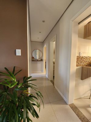 Image 12 - 883429