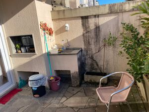 Image 1 - 883433