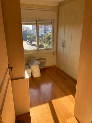 Image 7 - 883433