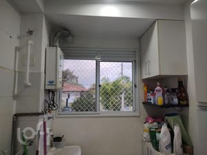 Image 25 - 883452