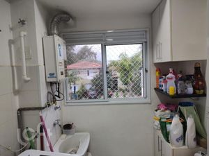 Image 24 - 883452