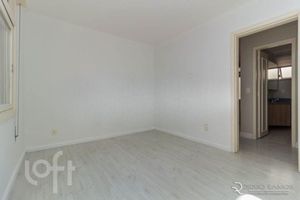 Image 8 - 883453