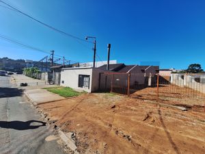 Image 9 - 883481