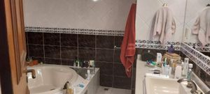 Image 8 - 883482