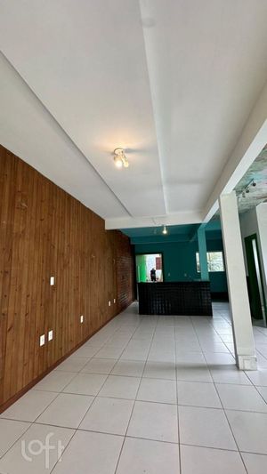 Image 4 - 883485