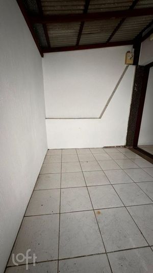Image 11 - 883488
