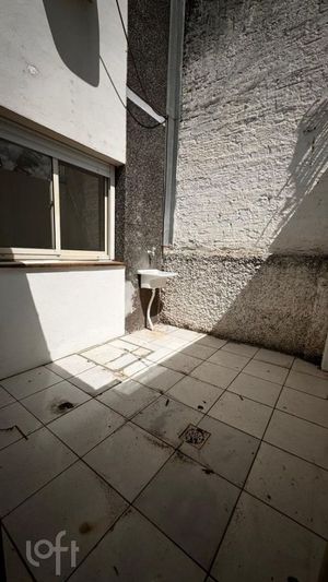 Image 4 - 883488