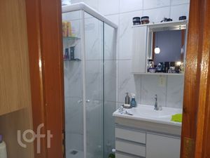 Image 8 - 883499
