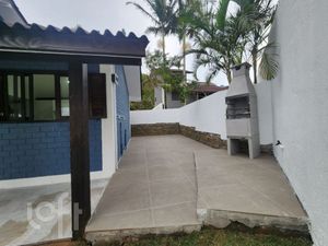 Image 69 - 883517