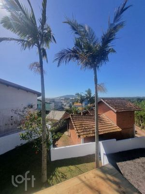 Image 32 - 883517