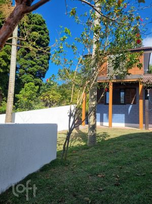 Image 3 - 883517
