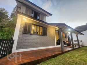 Image 6 - 883517