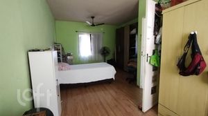 Image 19 - 883522