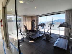 Image 19 - 883527