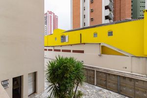 Image 15 - 883528