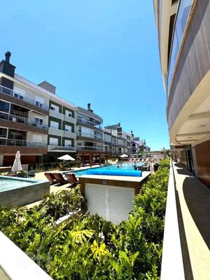 Image 9 - 883533