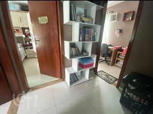 Image 9 - 883536