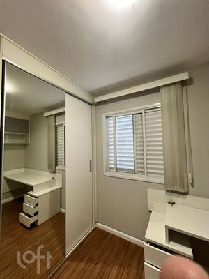 Image 18 - 883556