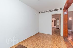 Image 7 - 883559