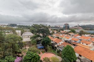 Image 6 - 883560