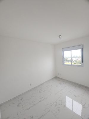Image 6 - 883564
