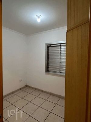 Image 4 - 883570