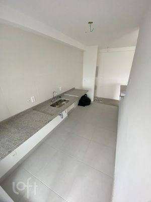 Image 3 - 883579