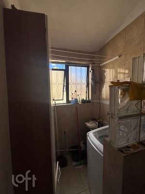 Image 3 - 883581