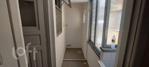 Image 10 - 883583