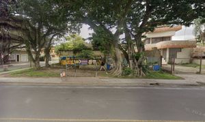 Image 1 - 883585