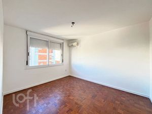 Image 11 - 883614