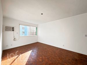 Image 8 - 883614
