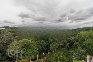 Image 43 - 883622