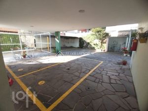 Image 3 - 883623