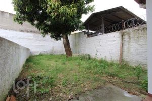 Image 14 - 883629
