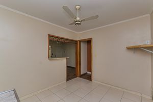 Image 38 - 883642