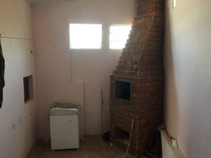 Image 24 - 883643