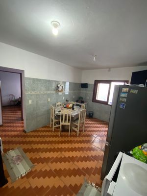 Image 3 - 883643