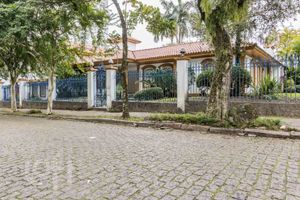 Image 69 - 883648