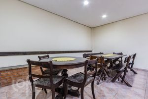 Image 20 - 883669