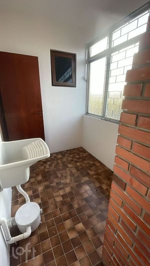 Image 3 - 883678