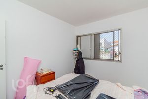 Image 4 - 883682