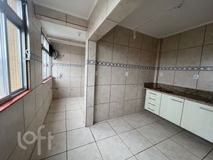 Image 6 - 883683