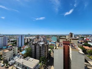 Image 14 - 883688