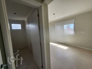Image 7 - 883688