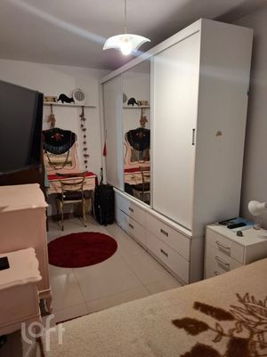 Image 8 - 883690