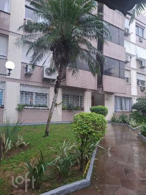 Image 9 - 883690